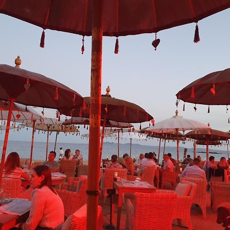 Studio Acces Direct A La Plage 라론드레모레 외부 사진