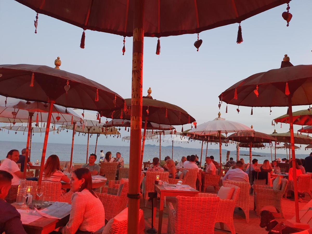 Studio Acces Direct A La Plage 라론드레모레 외부 사진